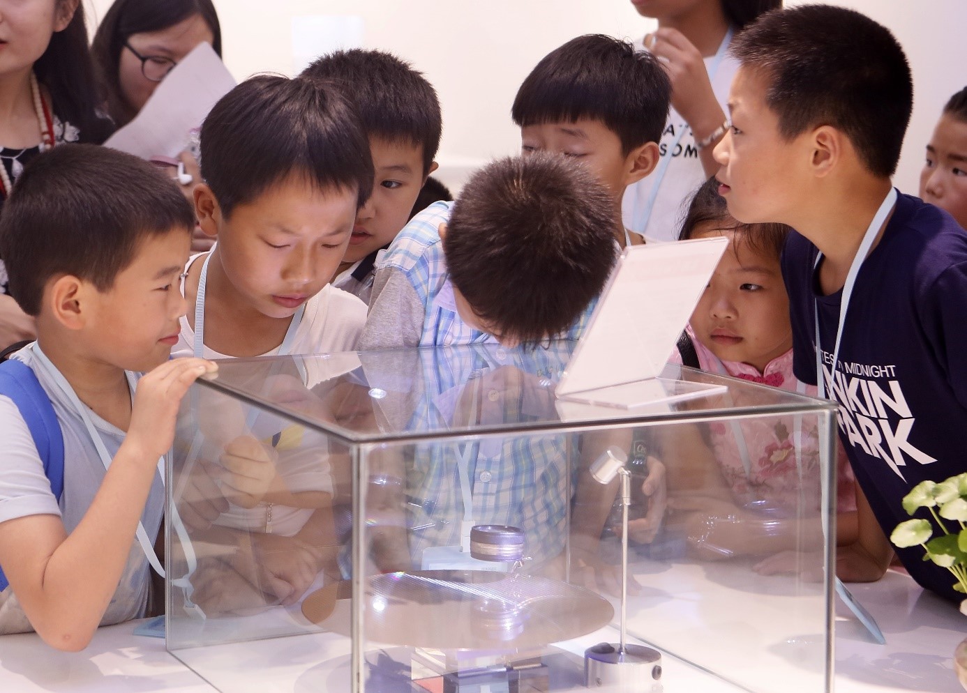 �Ʋʹ��ʡ�(�й���)���޹�˾����