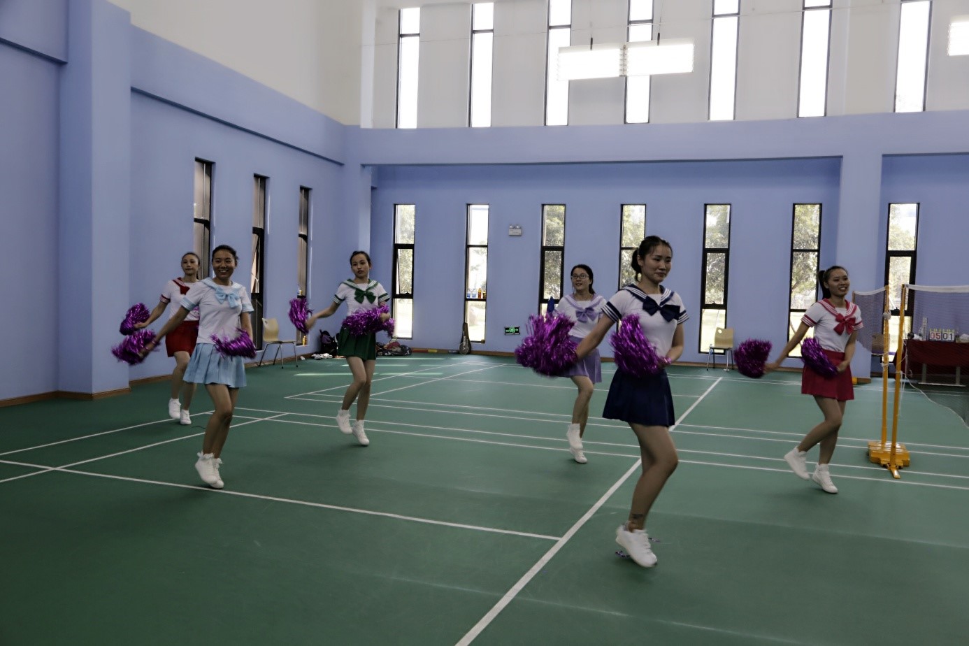 �Ʋʹ��ʡ�(�й���)���޹�˾����