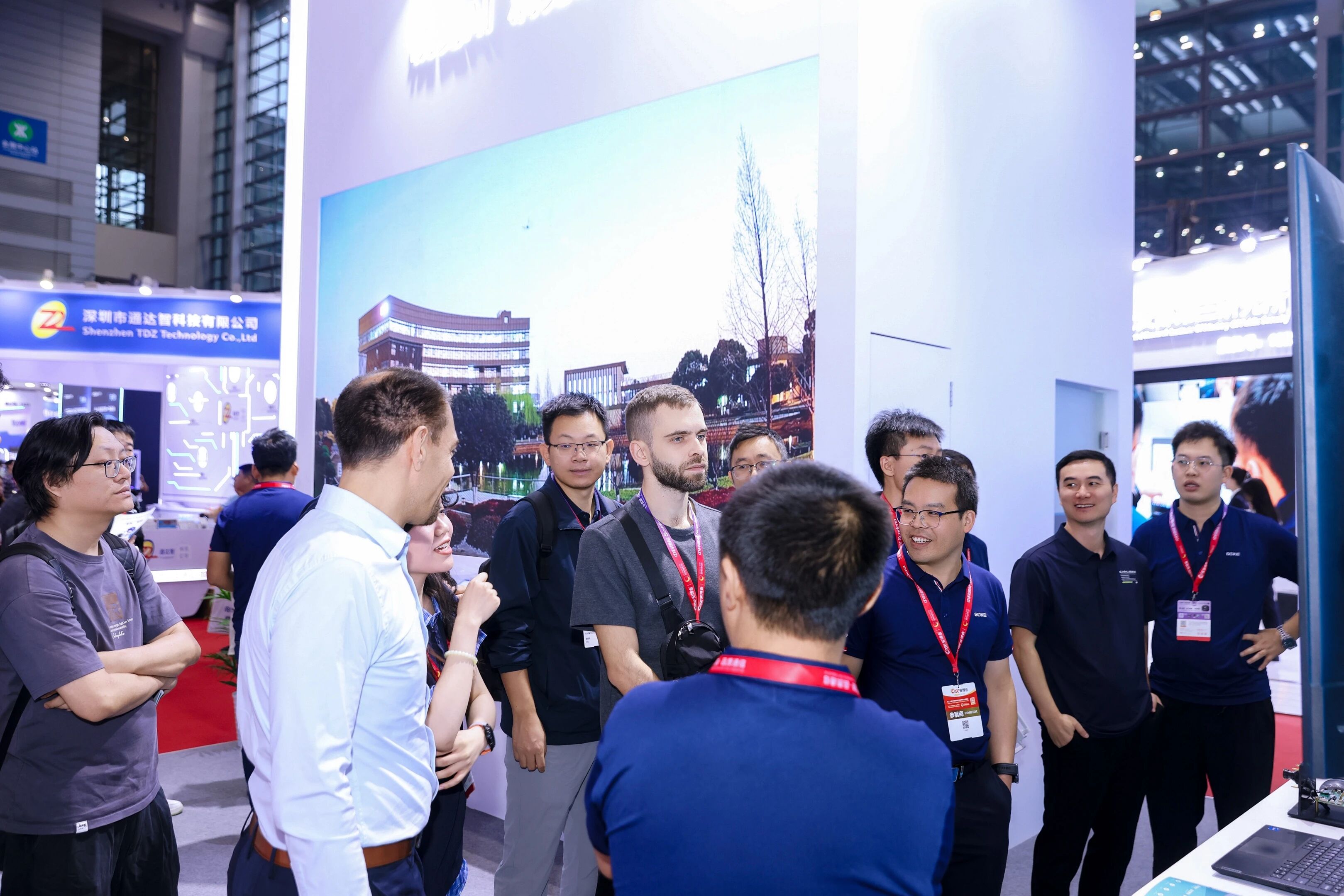 �Ʋʹ��ʡ�(�й���)���޹�˾����